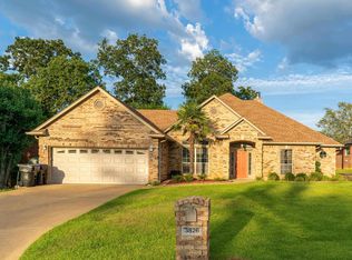3826 Fern Ridge Dr, Longview, TX 75605