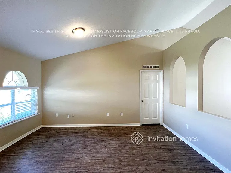 3235 Park Branch Ave — Photo 2