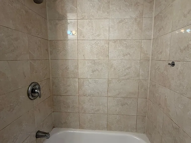 266 Viewmount Ave — Photo 15