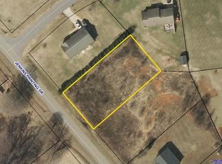 2096 Jenkins Printing Dr #12, Newton, NC 28658