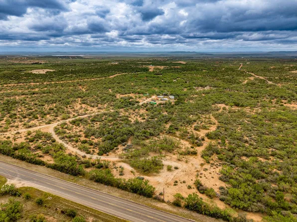 375 Exxon Rd, Robert Lee, TX 76945