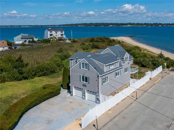 25 Ives Rd, Warwick, RI 02818