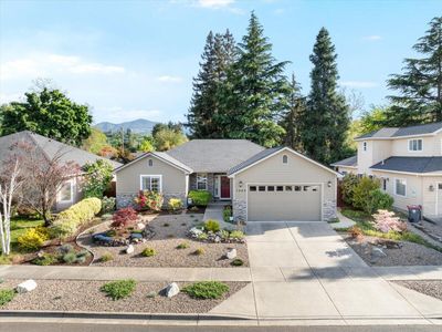 1995 Woodside Dr, Medford, OR, 97501