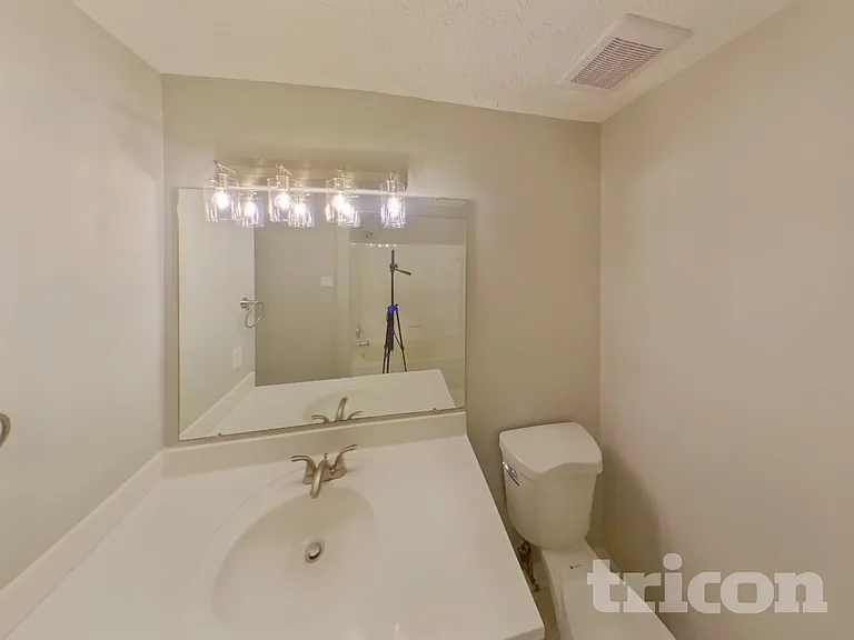 9845 Bayline Cir — Photo 15