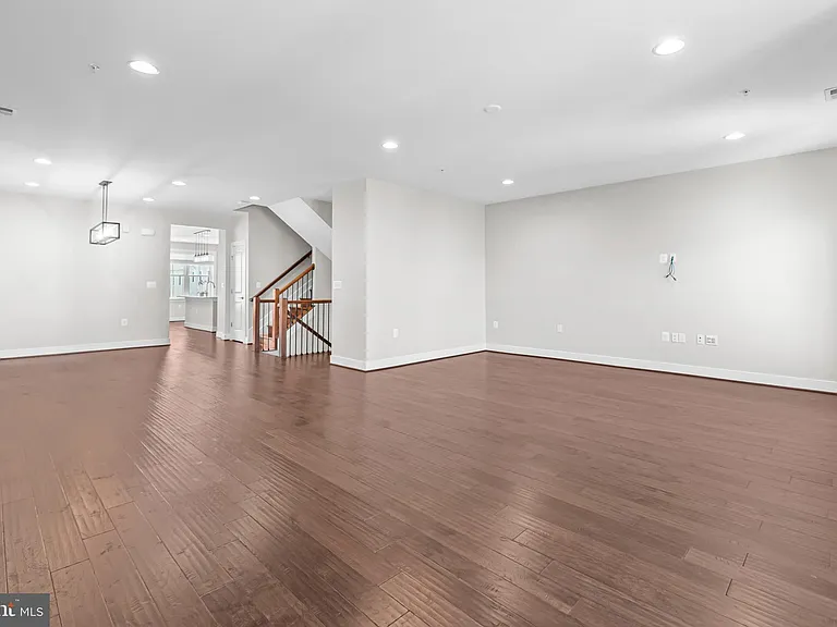 2109 Main Line Blvd #102 — Photo 11
