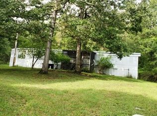 327 Wilderness Rd, Kuttawa, KY 42055