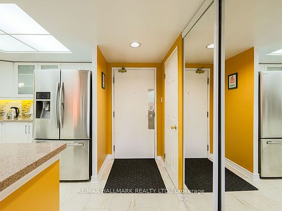 3rd image of 6 Humberline Dr #218