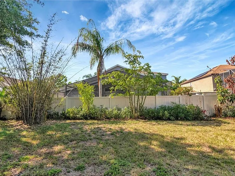 29822 Boyette Oaks Pl — Photo 27