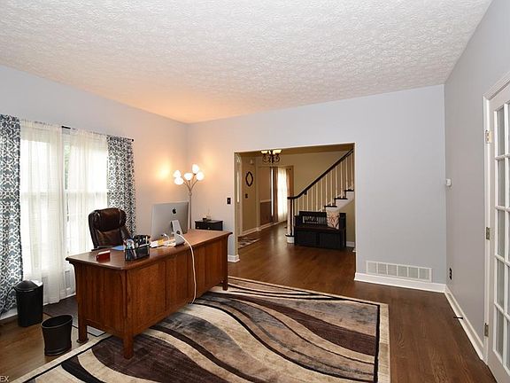 5th image of 32014 Liberty Rose Dr