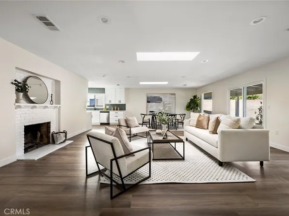 9512 S 11th Ave, Inglewood, CA 90305