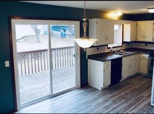 1350 44 1/2 Ave NE, Minneapolis, MN 55421