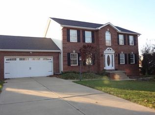 113 Chestnut Ridge Dr, Beaver Falls, PA 15010