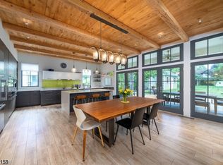 31 Greenwood Ave, Madison, NJ 07940