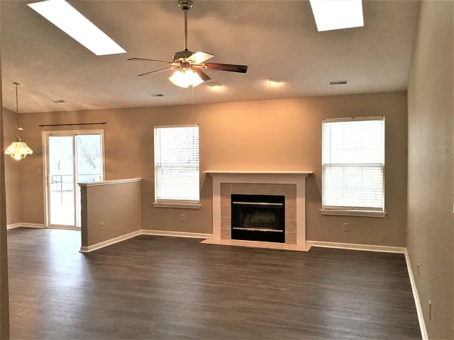 8018 Bitternut Dr — Photo 5