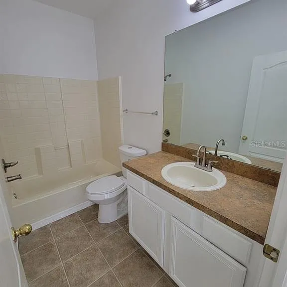 16414 Swan View Cir #16414 — Photo 18