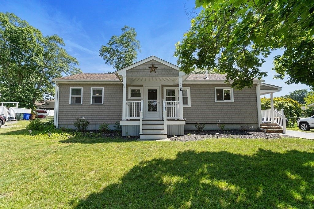 115 Austin St, Fall River, MA 02723 Zillow