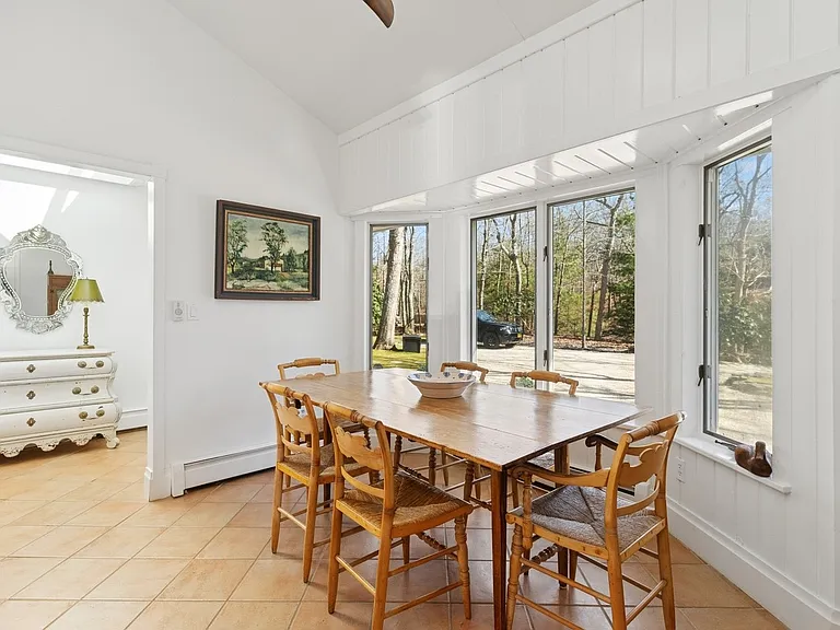 145 Roses Grove Rd — Photo 4