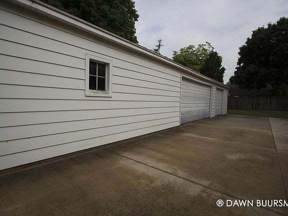 4th image of 2154 Avon Ave SW