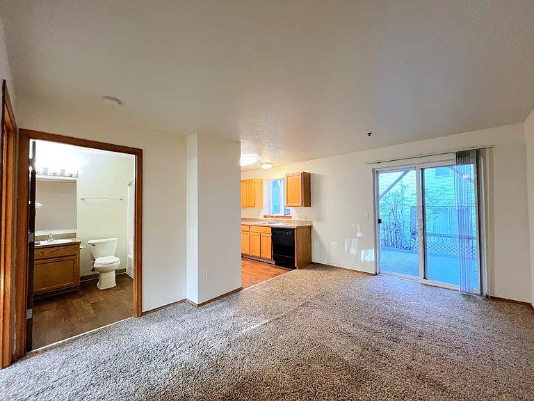 Pleasant Ridge Apartments — Photo 42