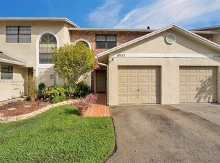 10737 NW 11th St, Pembroke Pines, FL 33026