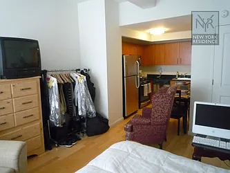 Rented by New York Residence