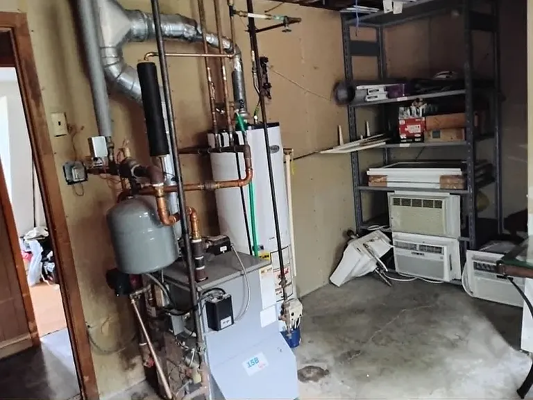 Laundry Room B