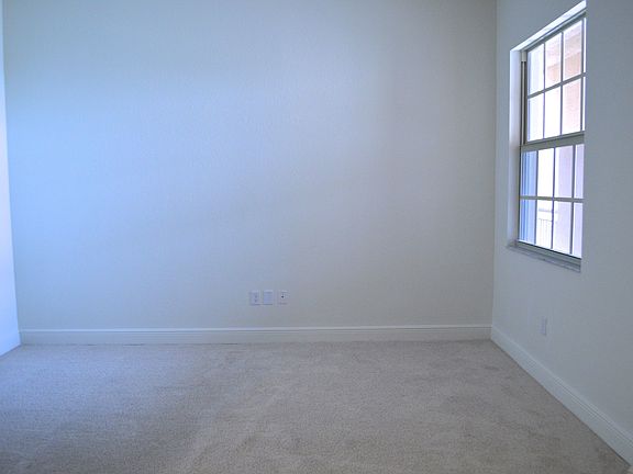 5th image of 4501 Dalmahoy Ct APT 502