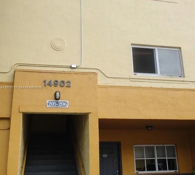 14902 SW 82nd Ln #13-206 — Photo 1