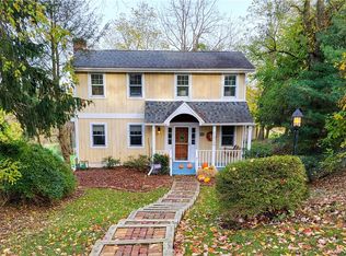 1310 Sharps Hill Rd, Pittsburgh, PA 15215