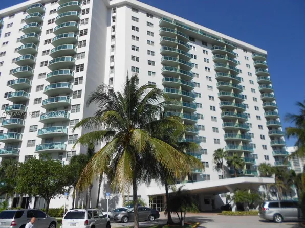 19380 Collins Ave, Sunny Isles Beach, FL