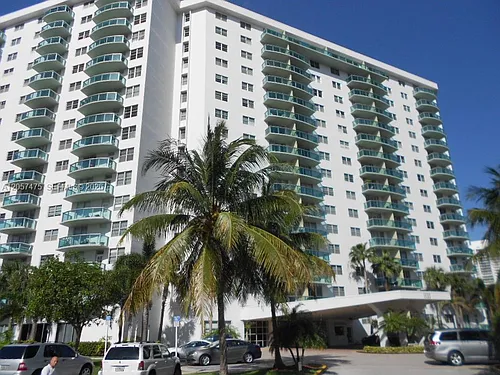 19380 Collins Ave #222 Photo 1