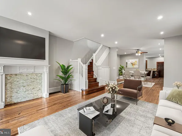 5321 Locust St, Philadelphia, PA 19139