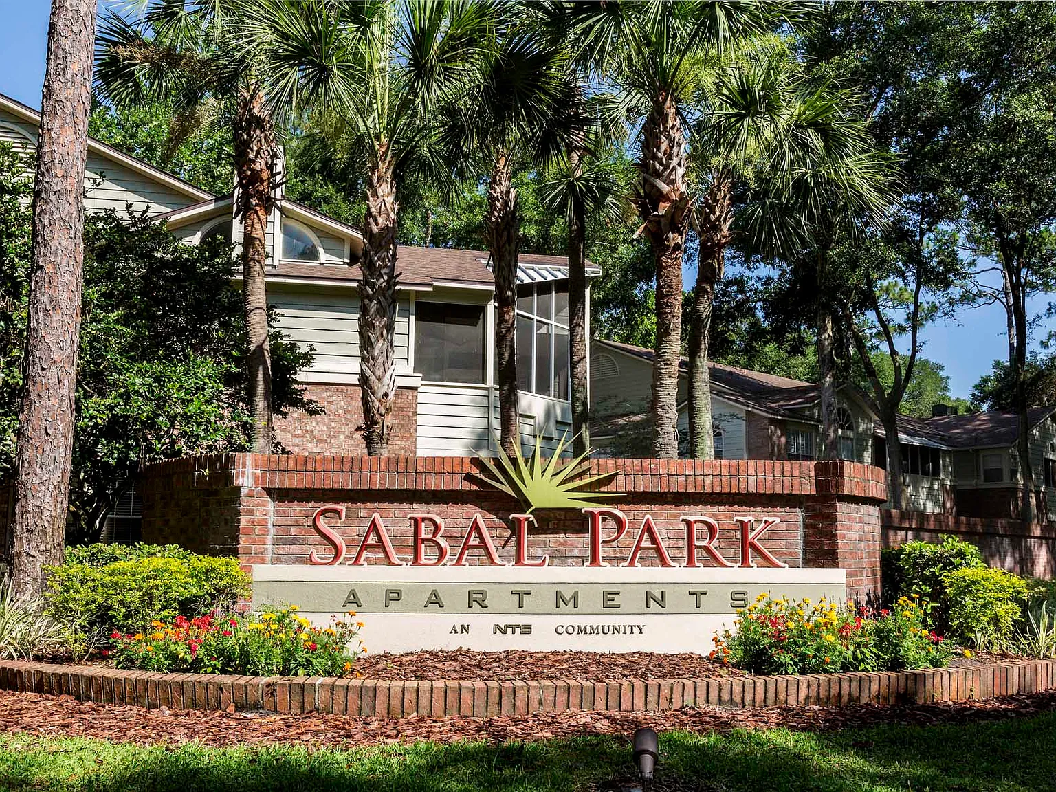 Sabal Park Apartments — Photo 2