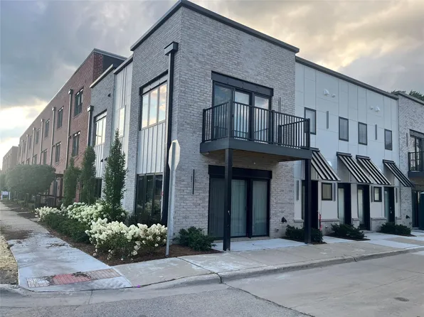 105 N Laurel St #D, Royal Oak, MI 48067