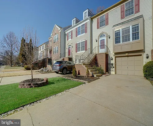 8755 Birkenhead Ct Photo 1