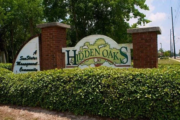 Hidden Oaks — Photo 11