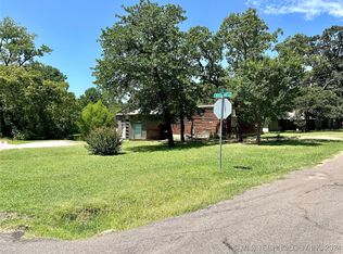 2728 Woodland Dr, Ada, OK 74820