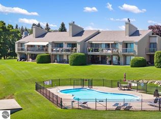 1026 Marina Bluff Dr #13, Charlevoix, MI 49720