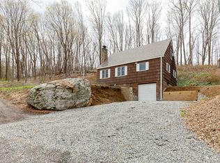 25 Stage Coach Rd, Patterson, NY 12563