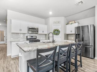 16114 Loussier Dr, Zachary, LA 70791