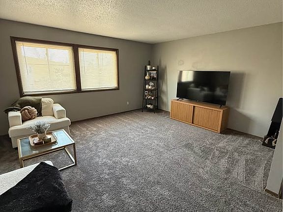 4th image of 2501 3rd Ave NW #1