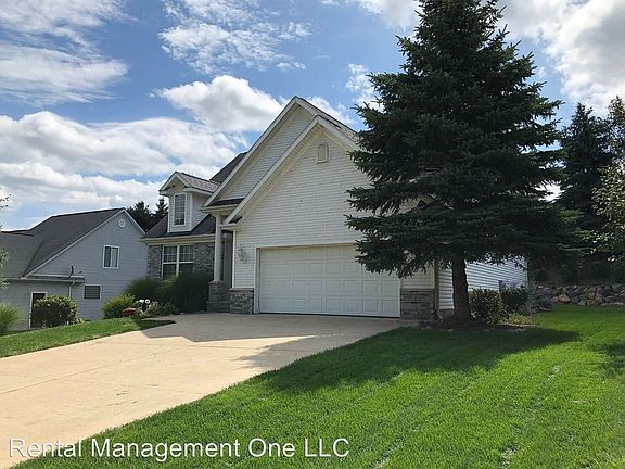 2nd image of 111 Jamestown Dr