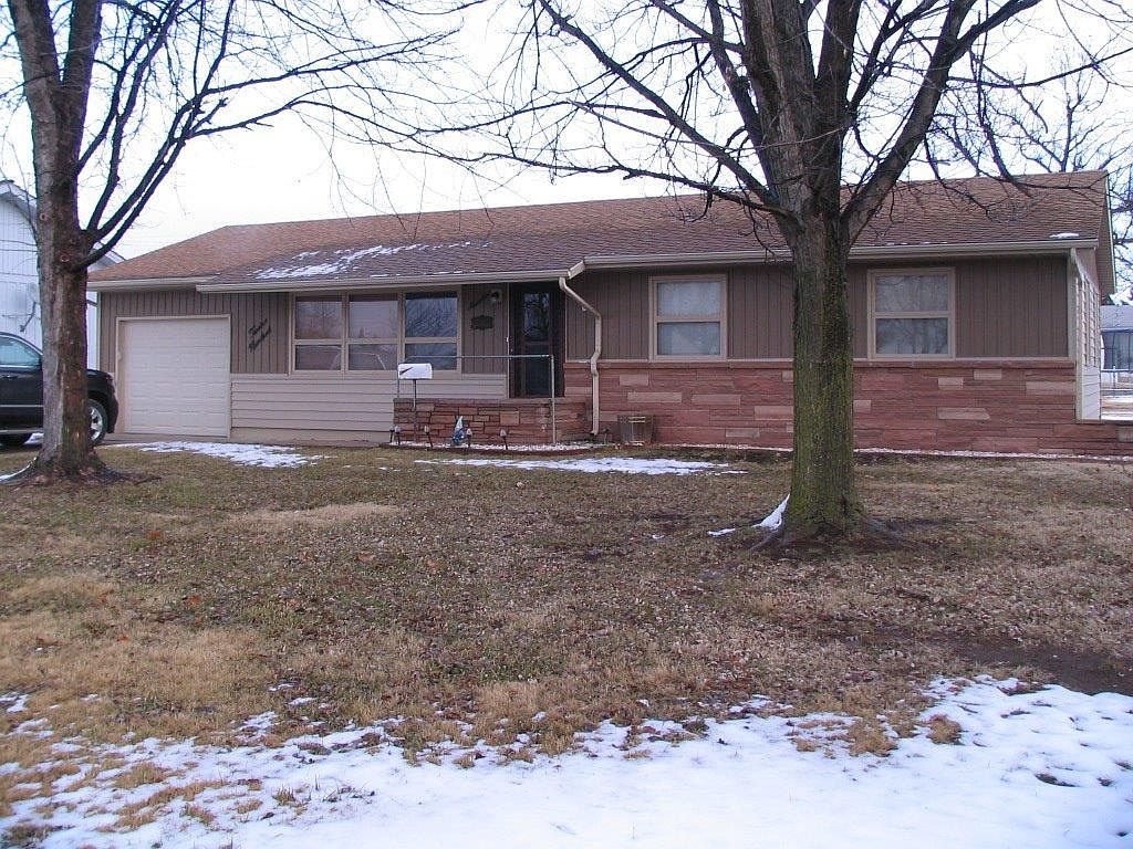 1200 Random Rd, Hoisington, KS 67544 Zillow