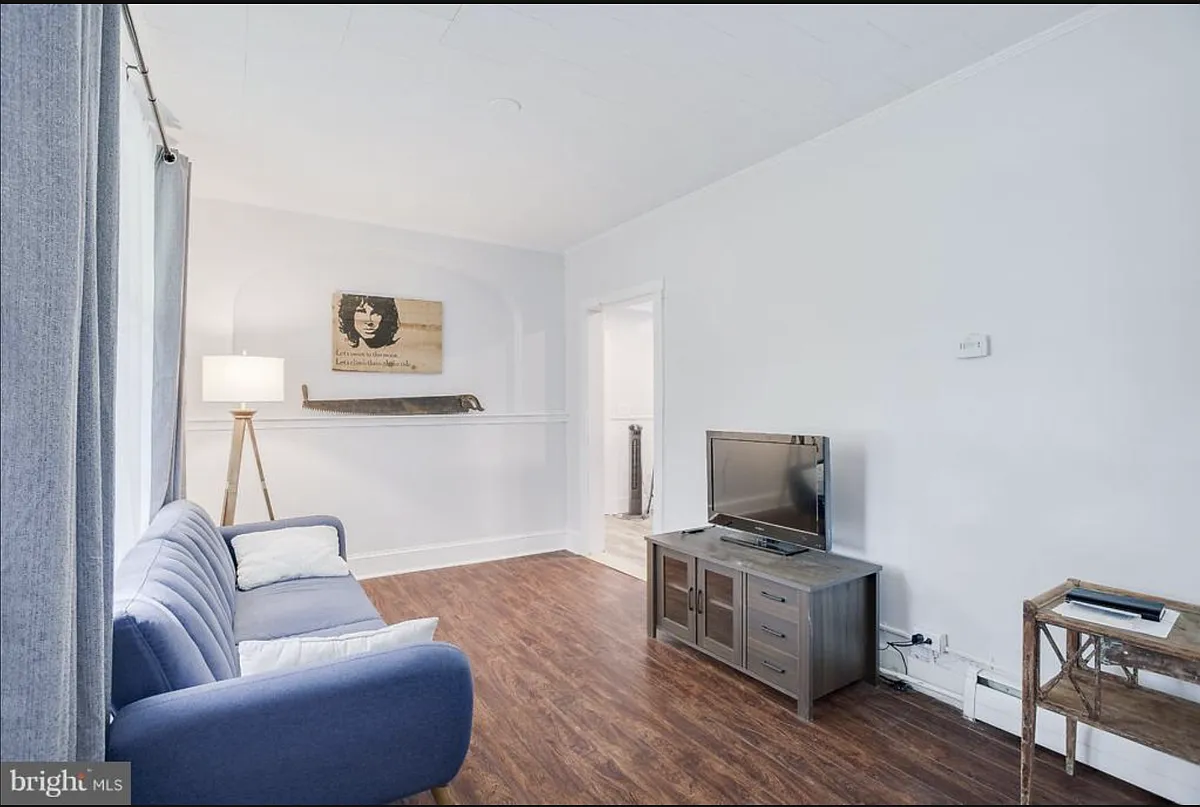 Building Photo - 2817 Rose Ave #B