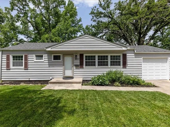9930 Campbell St, Kansas City, MO 64131