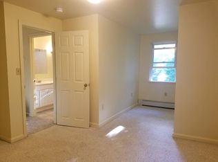 174 Davis Rd, Westport, MA 02790