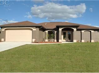 4109 NE 23rd Pl, Cape Coral, FL 33909