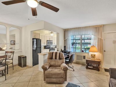 141 NE 10th Ave APT 27A, Hallandale, FL, 33009