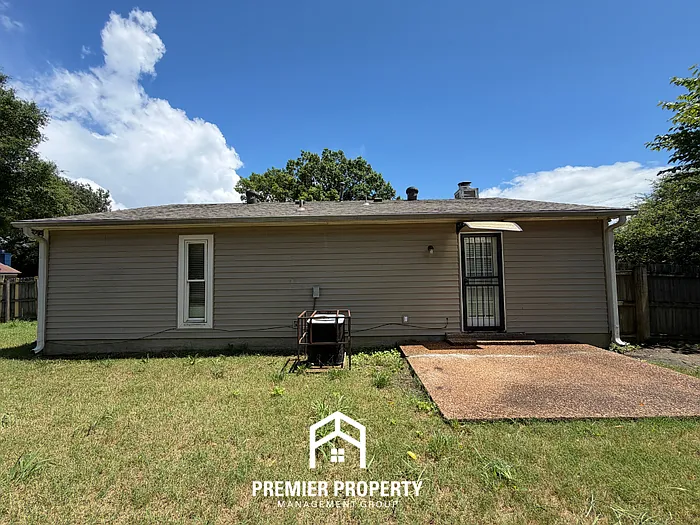 7038 Cherry Blossom Dr — Photo 18