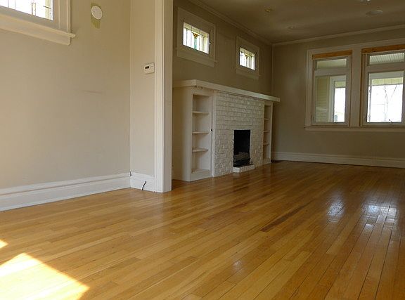 5th image of 855 Carpenter Ave
